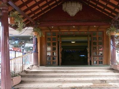 Hotel Charring Cross Udagamandalam Exterior foto